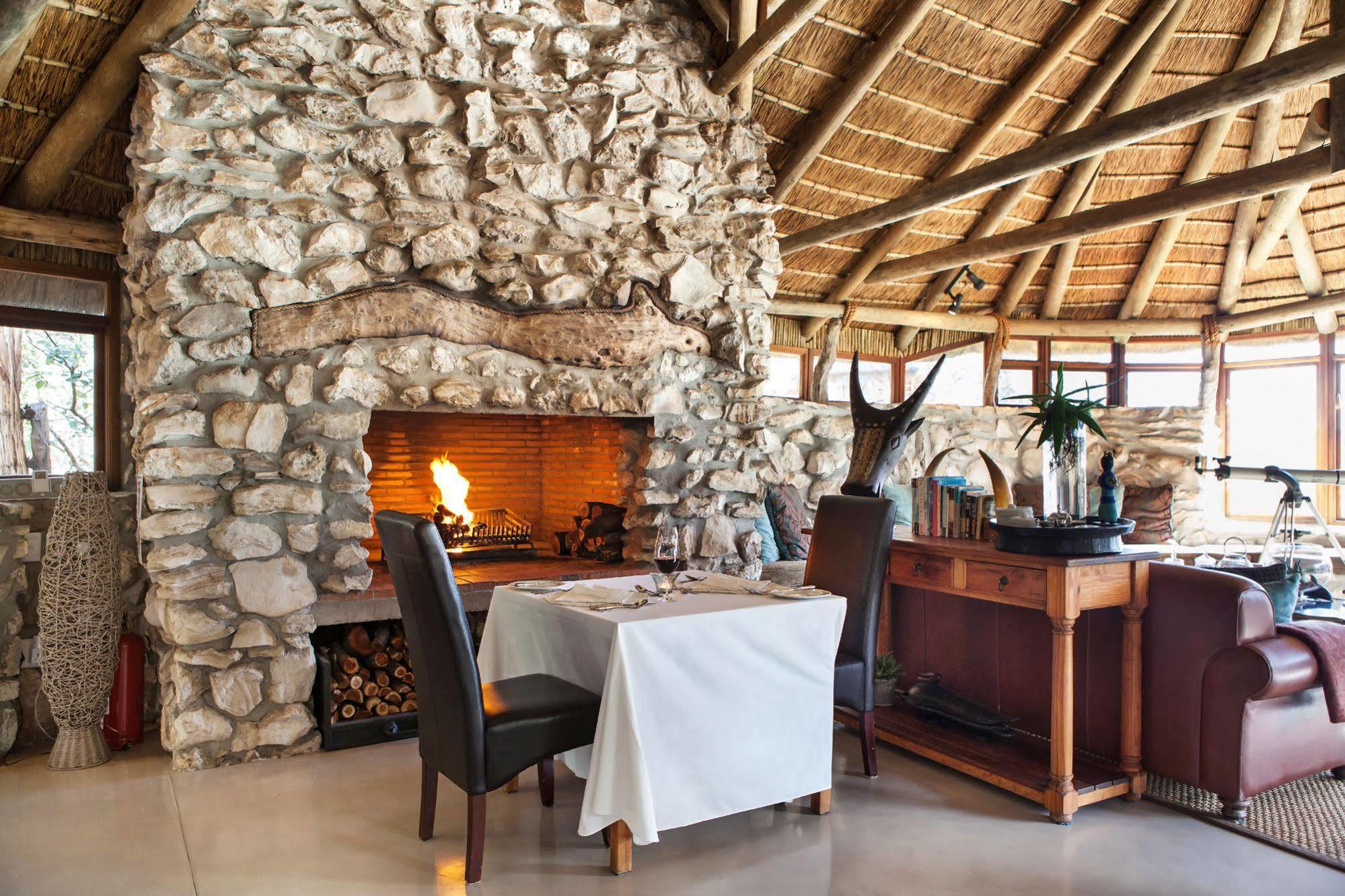 Mosaic Lagoon Lodge Станфорд Екстериор снимка