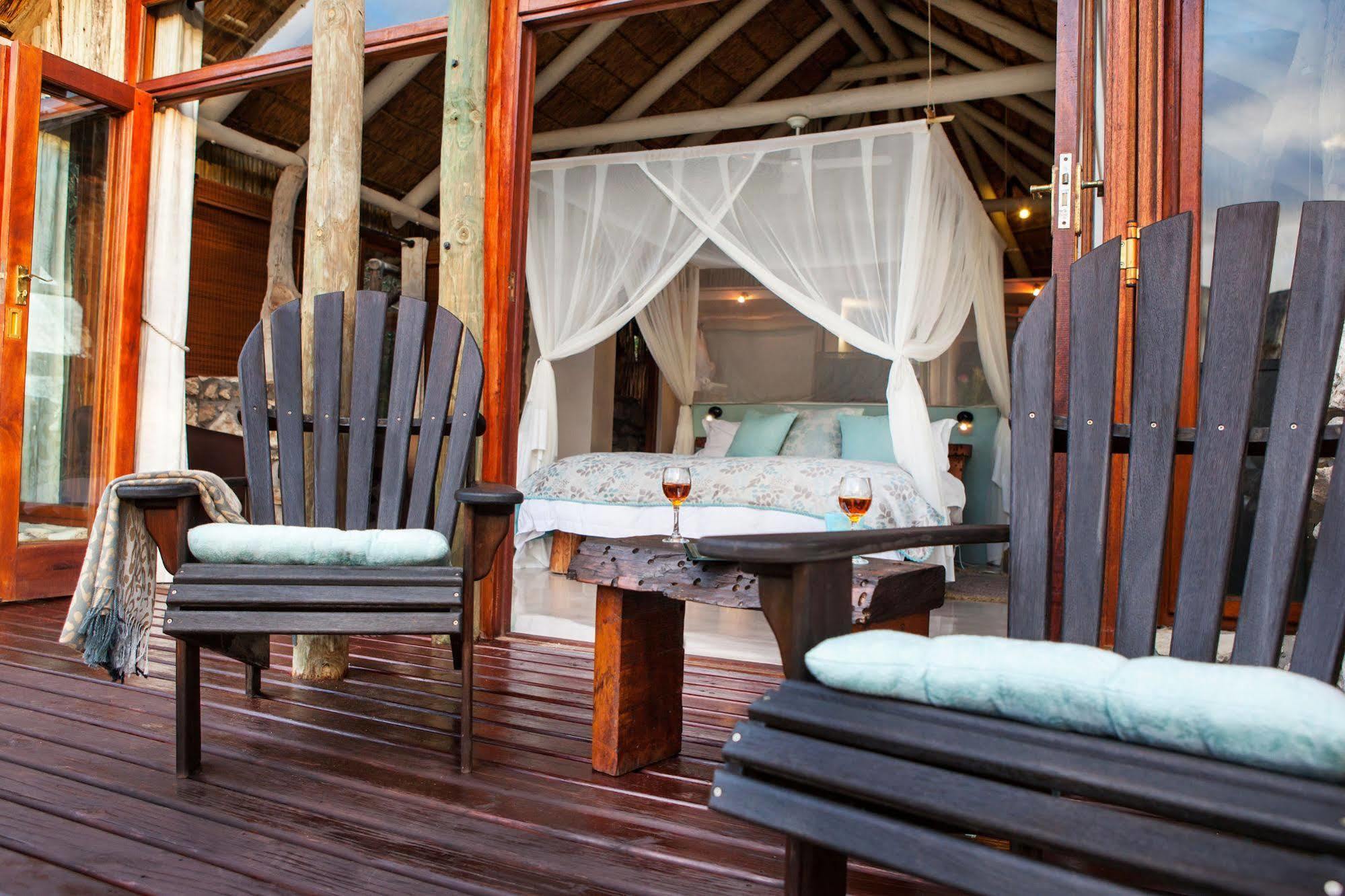 Mosaic Lagoon Lodge Станфорд Екстериор снимка